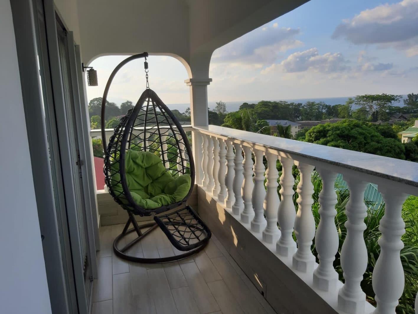 360 Degrees Villa ヴィクトリア エクステリア 写真